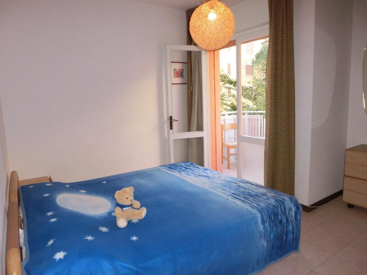 Nice Two-Bedroom Apartment 150M From The Beach بيبيوني المظهر الخارجي الصورة