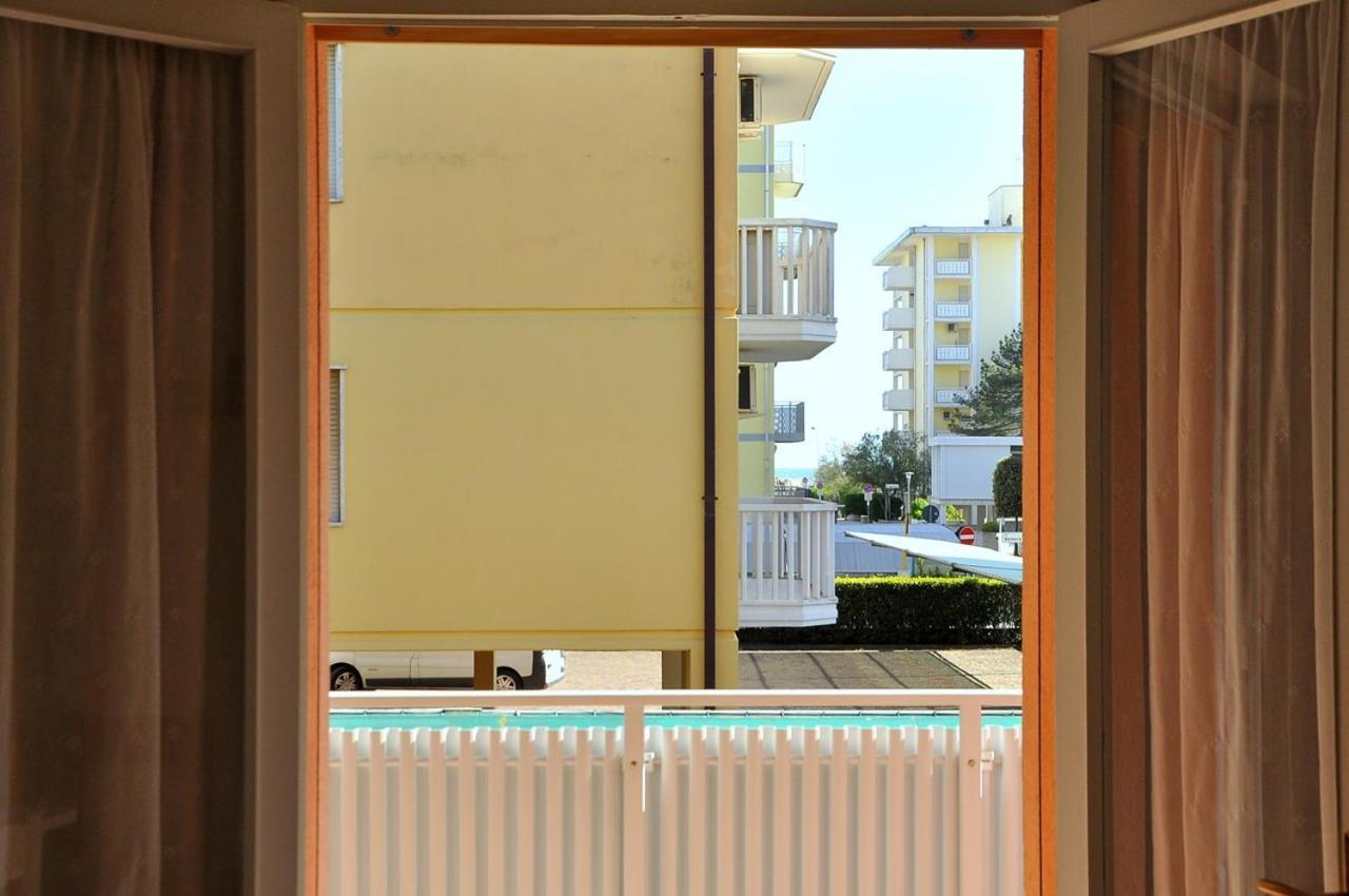 Nice Two-Bedroom Apartment 150M From The Beach بيبيوني المظهر الخارجي الصورة